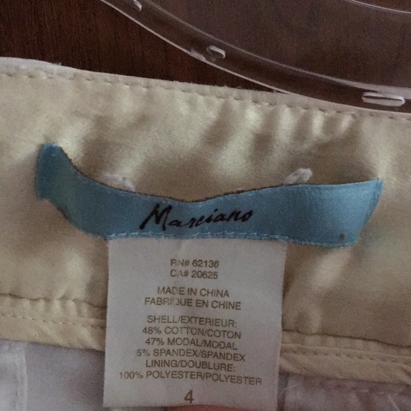 Female Marciano white shorts size4 - Picture 2 of 6